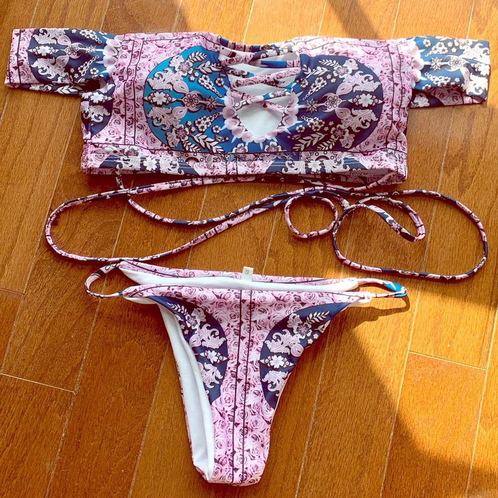 Bikini